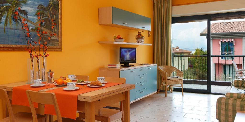 Residence Spiaggia D'Oro Desenzano del Garda Bilik gambar