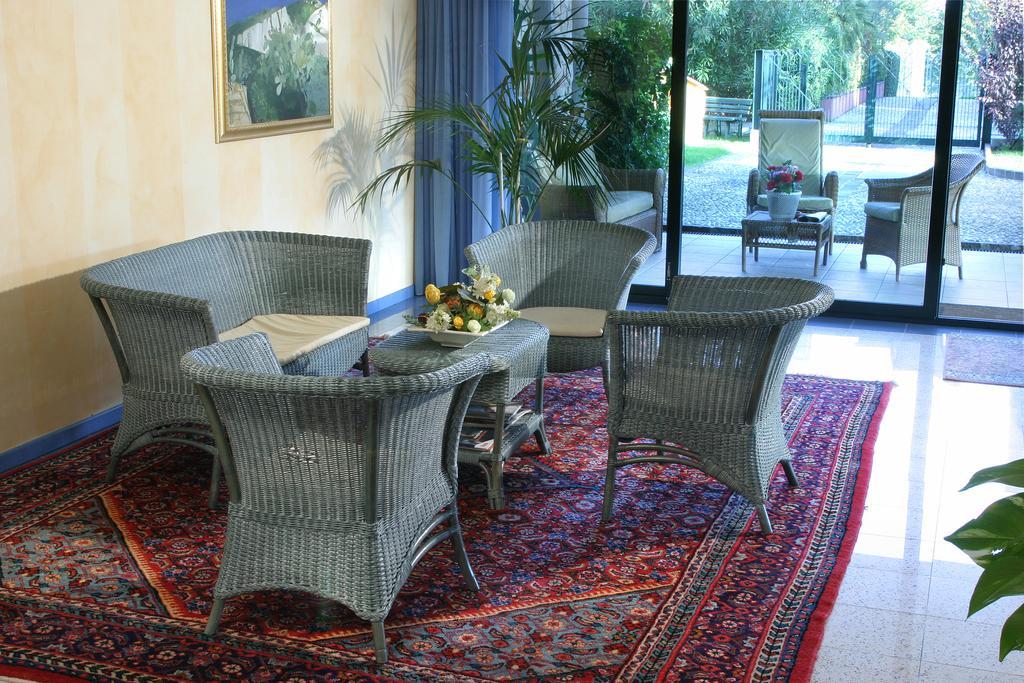 Residence Spiaggia D'Oro Desenzano del Garda Luaran gambar