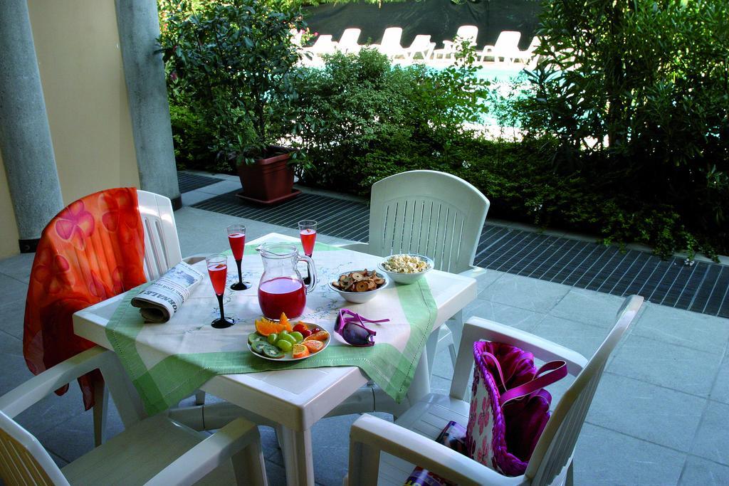 Residence Spiaggia D'Oro Desenzano del Garda Luaran gambar
